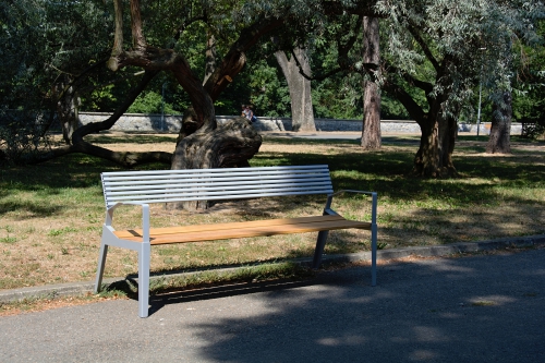 BERGA - Park benches - Street Furniture STREETPARK